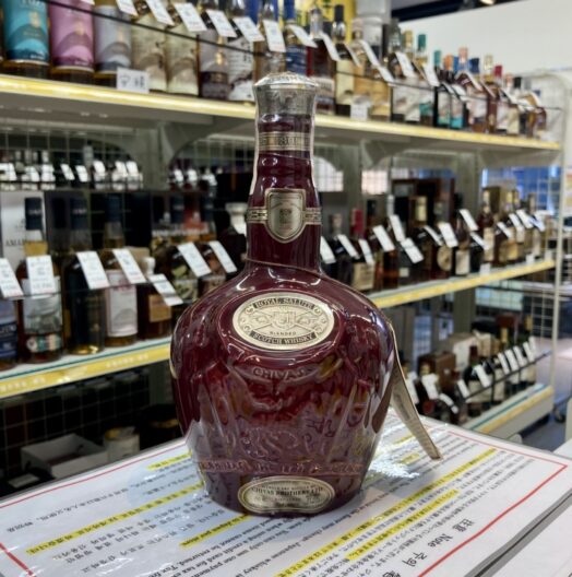 ロイヤルサルート 21年 赤陶器 1360ｇ