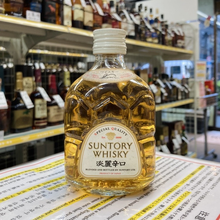 売約済み白角4本 Amazon.co.jp: サントリー バーボン ウイスキー 白角 [日本 700ml